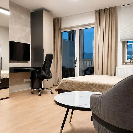 Lakeside Modern Апартаменты